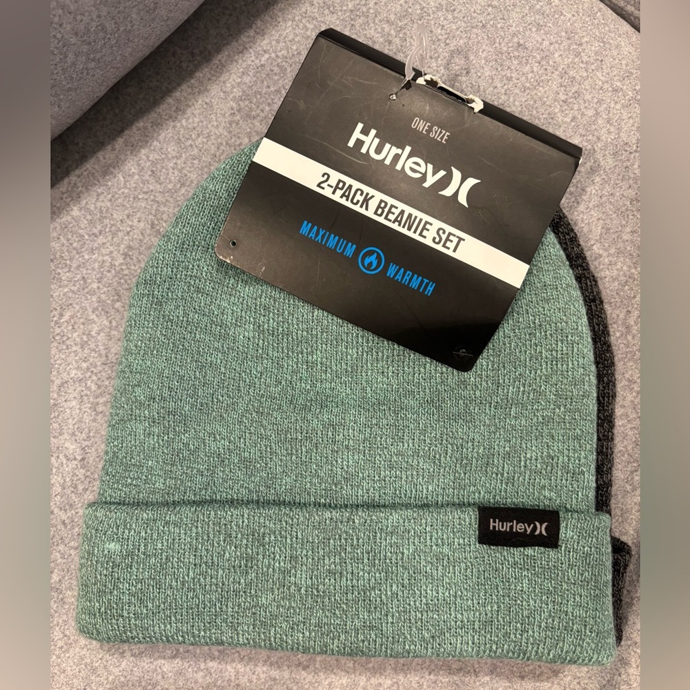 New Hurley 2-Pack Beanie Set (READ DESCRIPTION)
